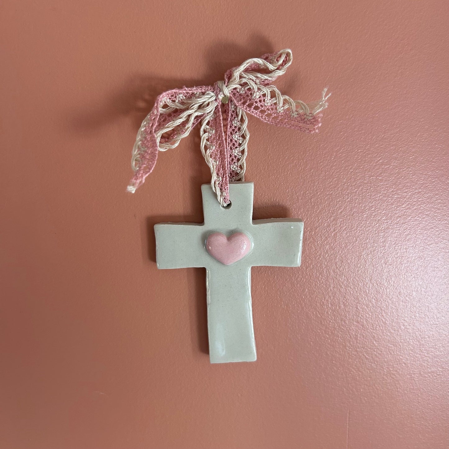 Croix Décorative Artisanale avec Cœur – Création Unique Corse Les Trésors De Ghjulia