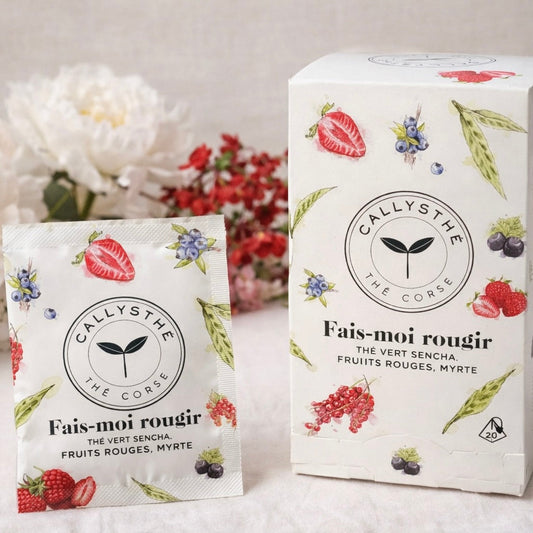 Thé Fais-moi rougir – Thé vert sencha, fruits rouges & myrte – Thé artisanal corse Les Trésors De Ghjulia