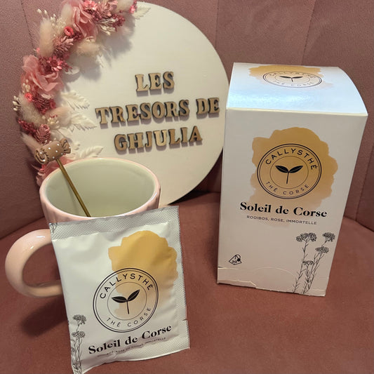 Thé Soleil de Corse - Rooibos, Immortelle, Rose Les Trésors De Ghjulia